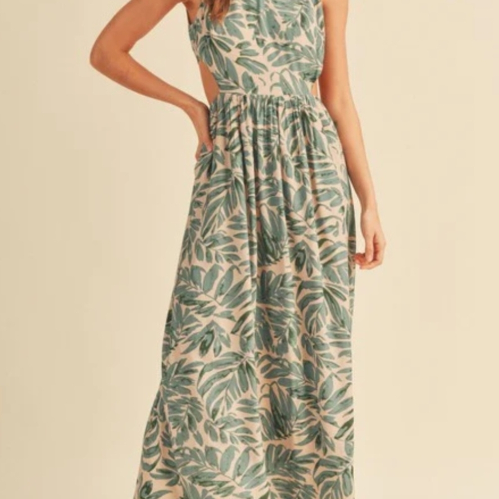 Tropical Leaf Print Maxi Dress